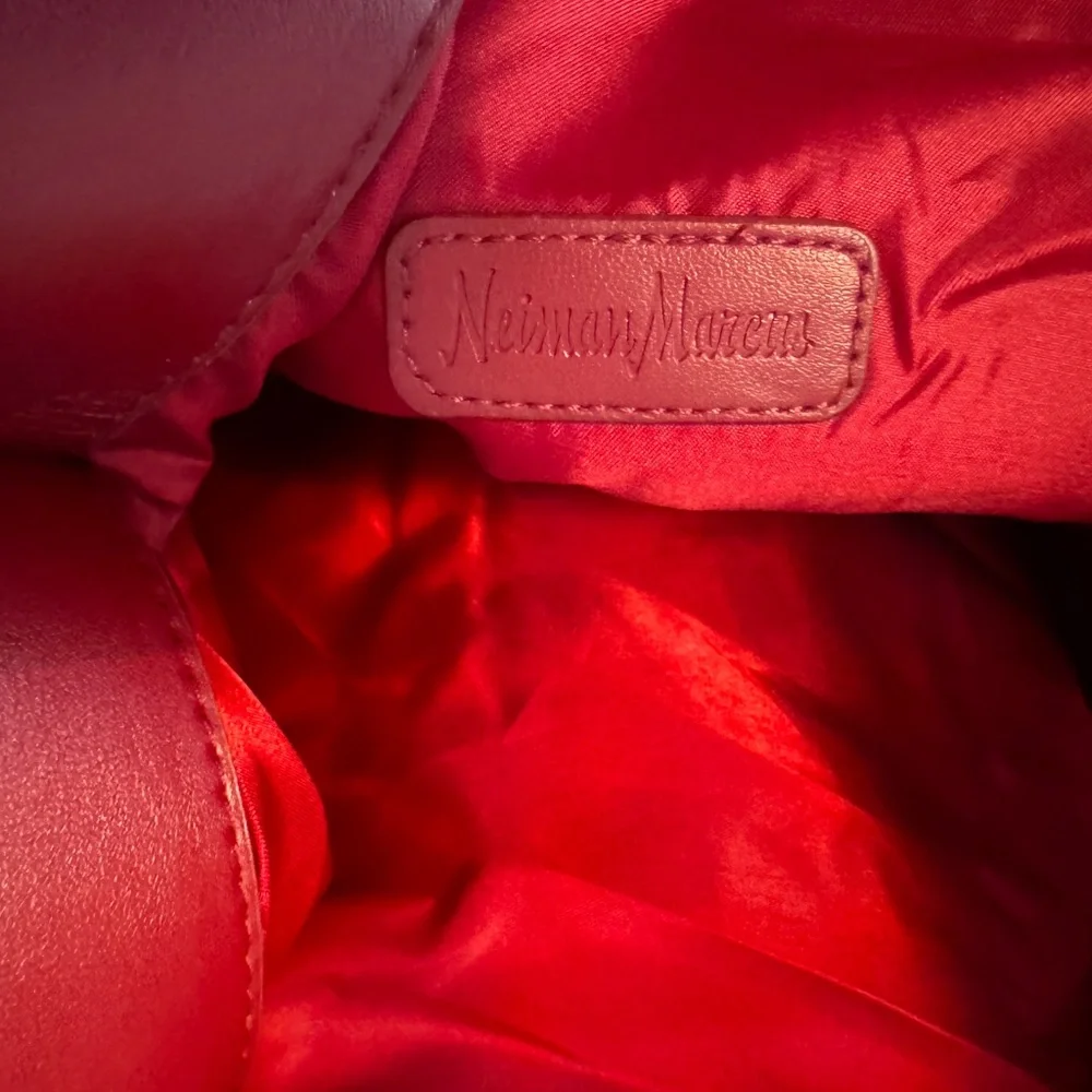 Neiman Marcus Elegant Red Tote Bag - Picture 2 of 3